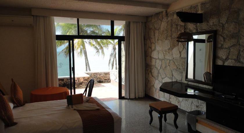 Image of Superior Twin Room 0