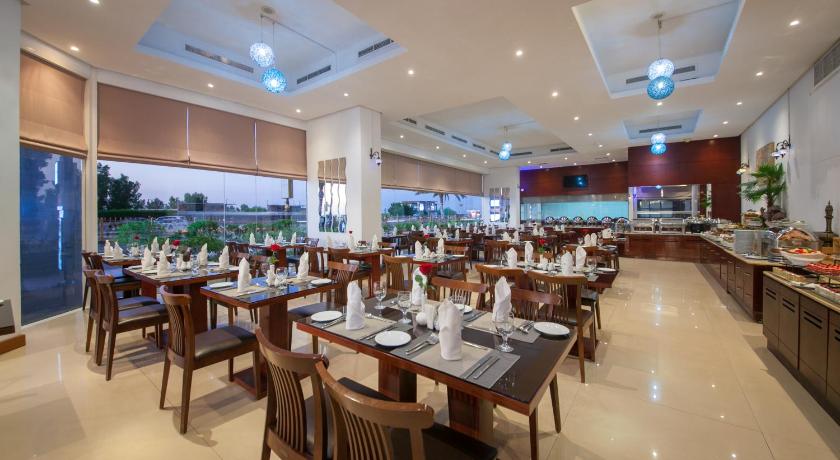 阿治曼 Ramada by Wyndham Beach Hotel Ajman 4星级 酒店 套房