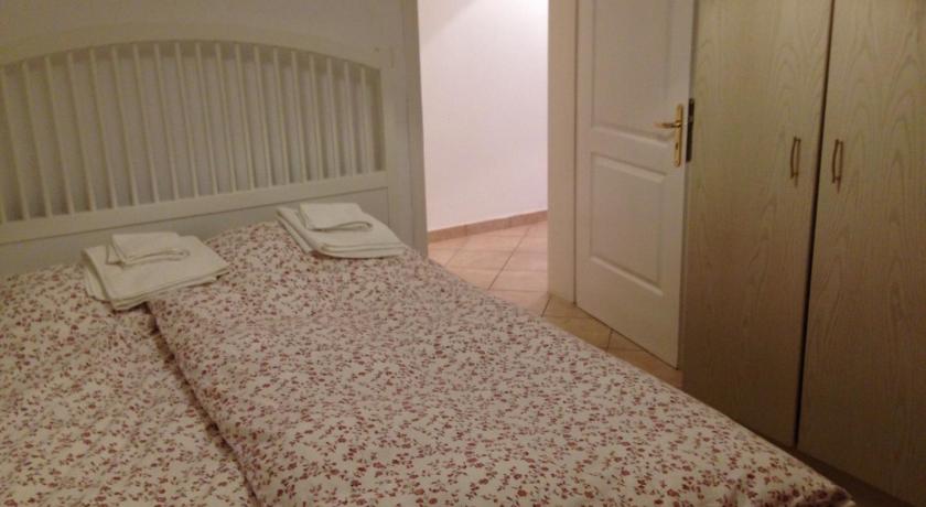 Nice Apartment 1 - City Center — Hotel in Kalampaka