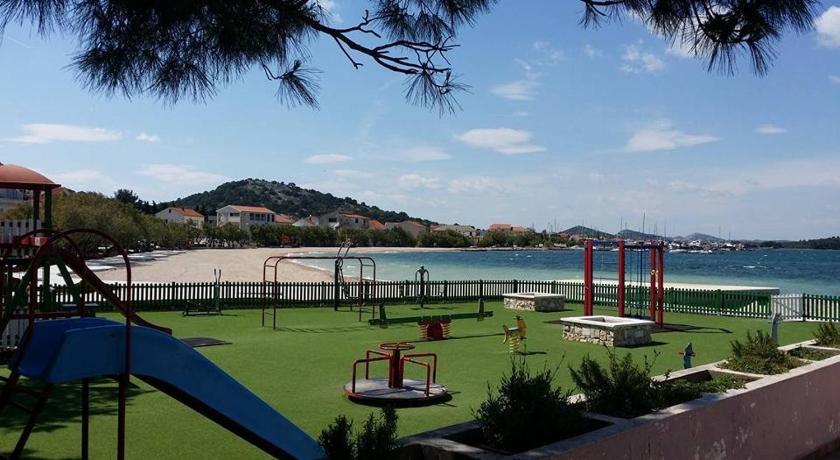 APARTMAN Bervida Murter photo