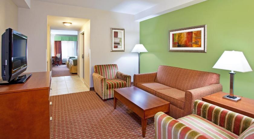 Holiday Inn Express & Suites Niagara Falls