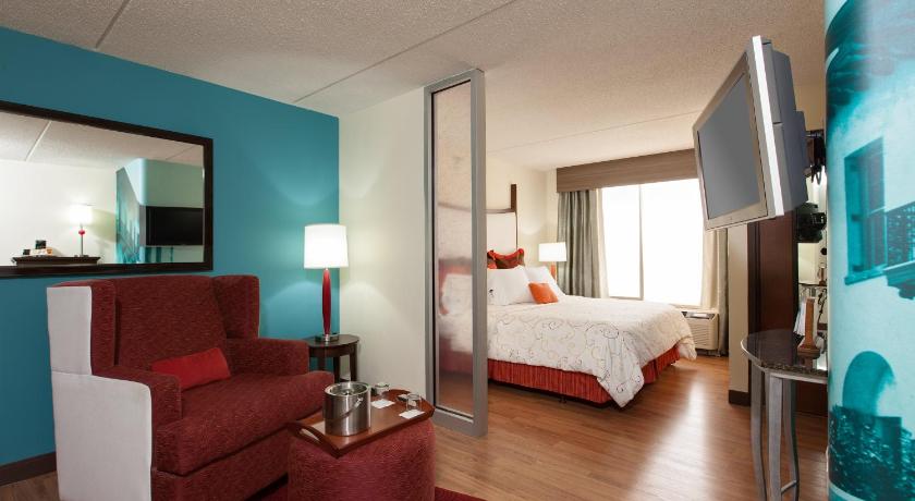 Hotel Indigo Chicago - Vernon Hills