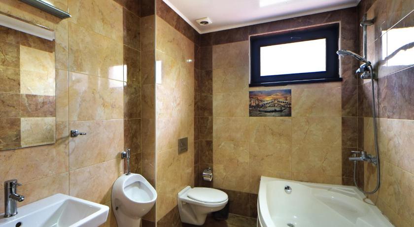 Mineral Village Villas photo