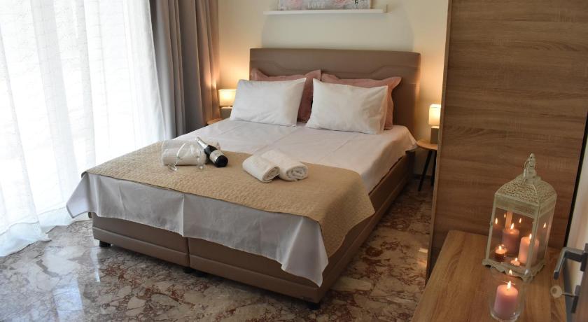 Chrysafenia &amp; Leandros Downtown — Hotel in Kavala