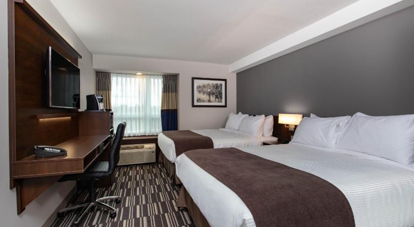 Microtel Inn & Suites by Wyndham Mont Tremblant