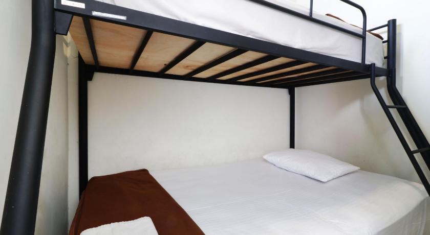 Image of Bunk Bed 0