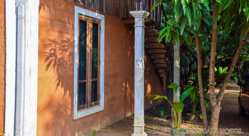 Pidurangala Hostel - image 8