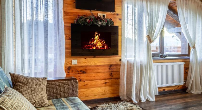 Cottage Chalet-Tiara — Hotel in Slavs'ke