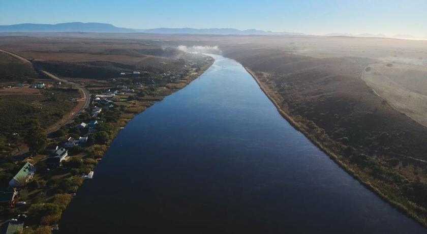 Wooden House - Living The Breede photo