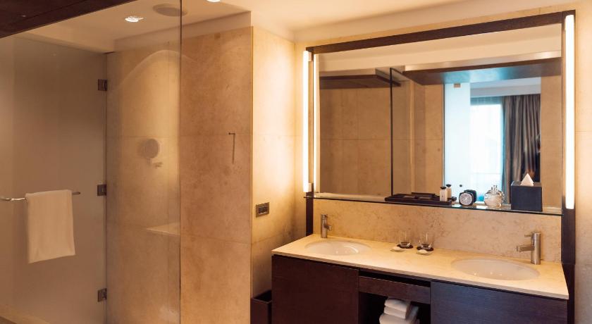 Image of Park One Bedroom Suite 2