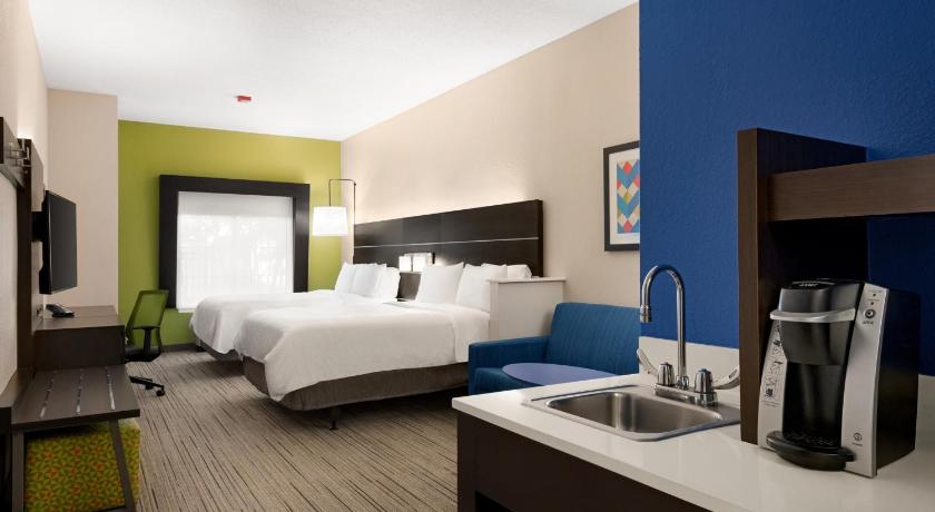 Holiday Inn Express Hotel & Suites McAlester