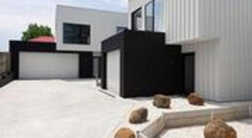 Timor Street Apartments photo
