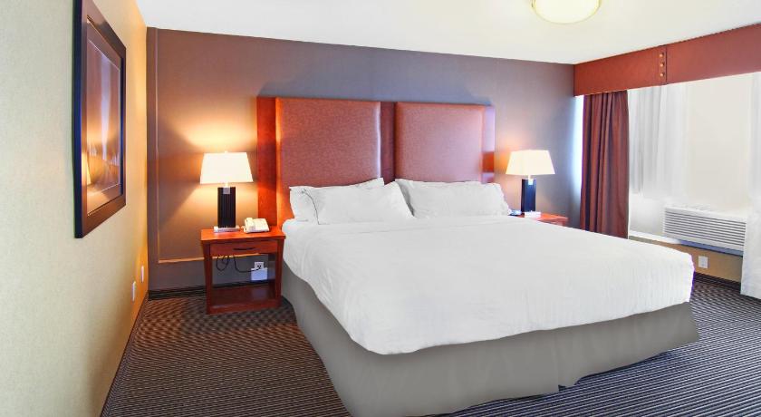 Holiday Inn Express Calgary