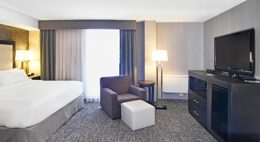 Holiday Inn Express Calgary