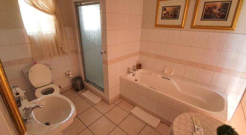 Acacia Westdene B&B photo