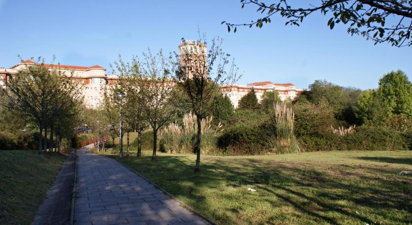 Hotel Seminario Aeropuerto Bilbao