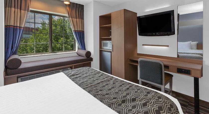 Microtel Inn & Suites by Wyndham BWI Airport Baltimore