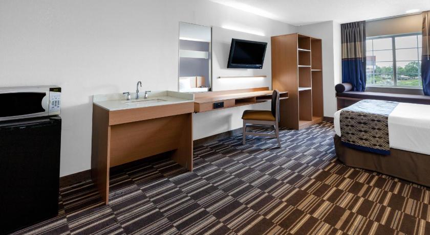 Microtel Inn & Suites by Wyndham BWI Airport Baltimore