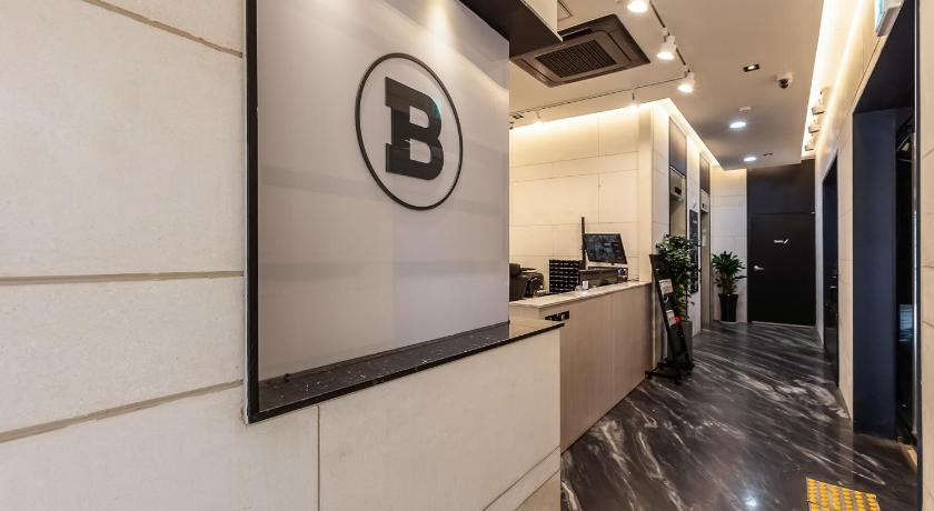 プサン Brown-Dot Hotel Beomil 2つ星 ホテル 眺望