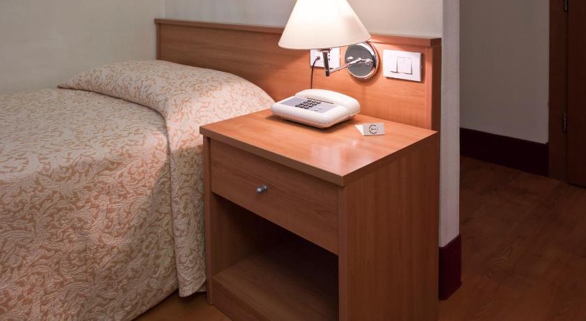 Hotel Fortuna photo