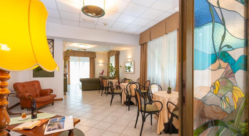 Hotel Sirena photo