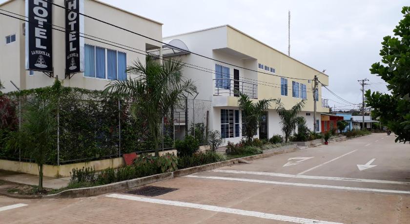 Hotel la fuente j.n photo