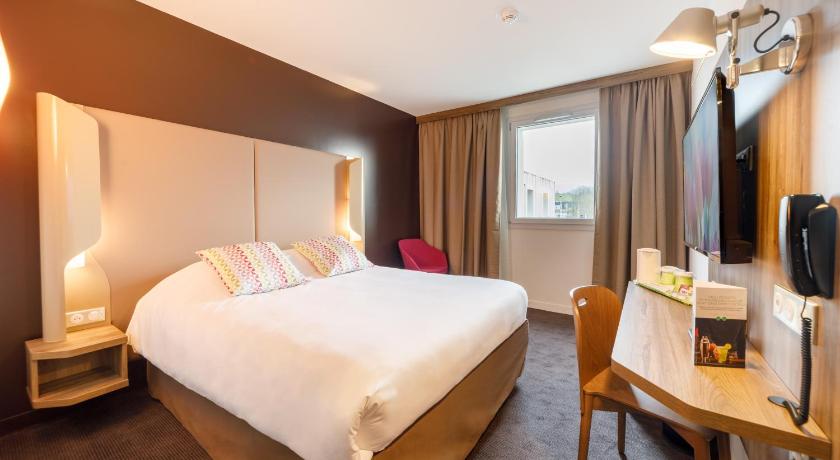 Campanile FINDROL SAVOIE LEMAN