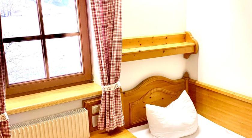 Gutshof zum Schluxen photo