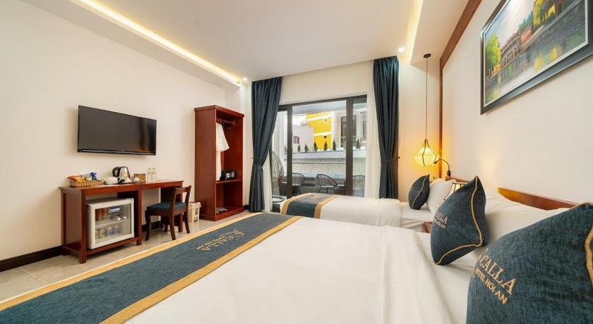 Calla Hotel Hoi an photo