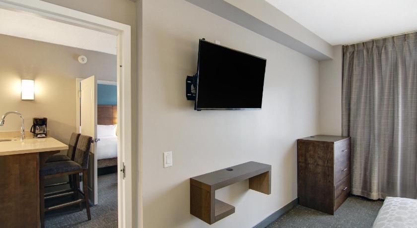 Staybridge Suites Toronto - Vaughan South, an IHG Hotel