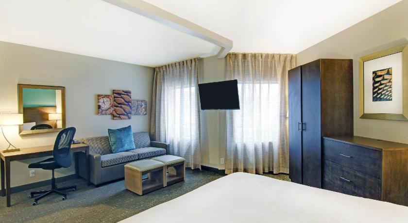 Staybridge Suites Toronto - Vaughan South, an IHG Hotel