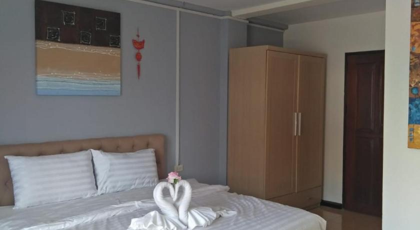 Image of Deluxe Air Conditioning 1