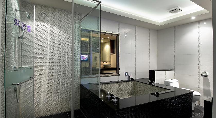 Image of Standard Double Room (Check-in after 15:00) 2