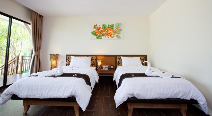 Image of Deluxe Double or Twin Room 5