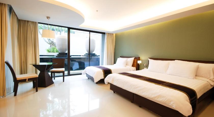 Image of Family Suite 6