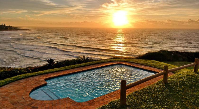 Shabby View Beach House — Hotel in Southbroom