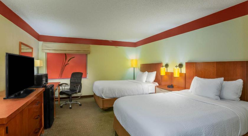 La Quinta Inn & Suites by Wyndham Springdale