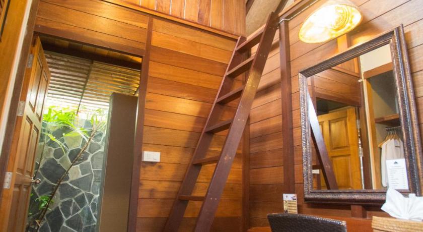 Image of Three-Bedroom Villa 10