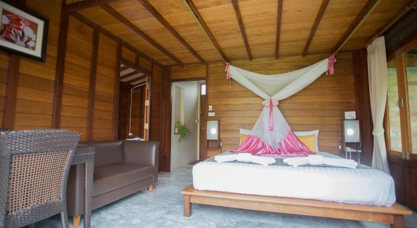 Image of Three-Bedroom Villa 8