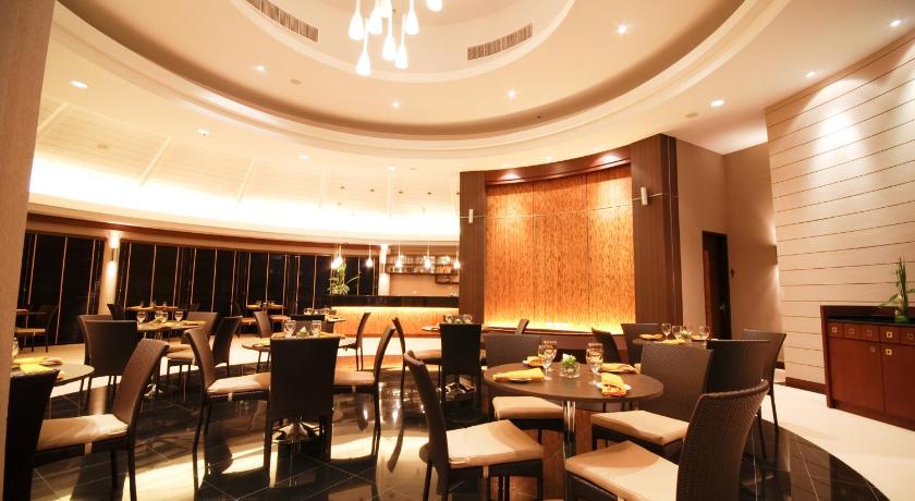 ホアヒン / チャアム Tara Mantra Cha-Am Resort 4つ星 ホテル プール