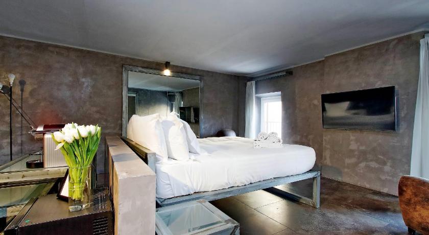 ローマ Mama's Home Rome 4つ星 ホテル スイート