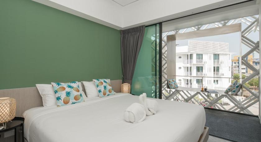 Image of Deluxe Double Balcony Room 4