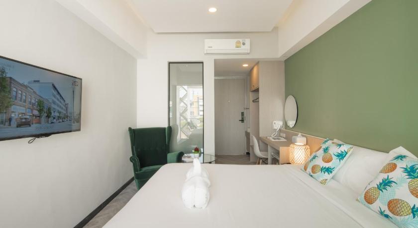 Image of Deluxe Double Balcony Room 13