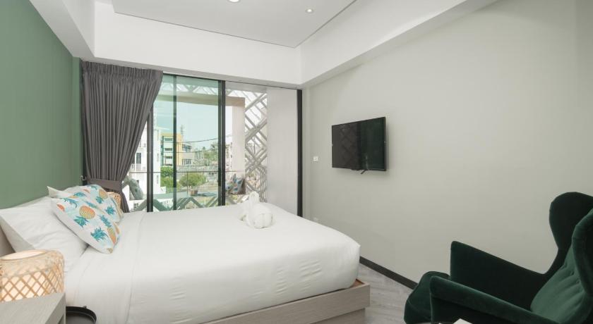 Image of Deluxe Double Balcony Room 0