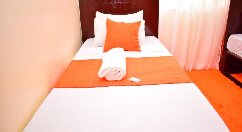 Great house BnB near jkia photo