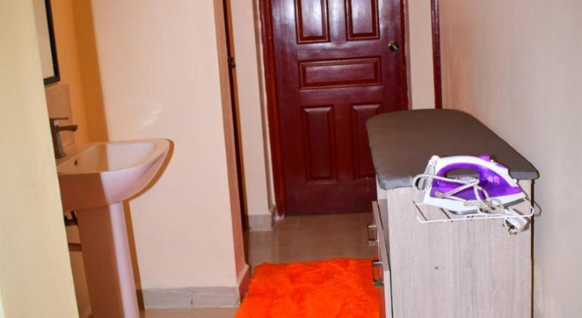 Great house BnB near jkia photo
