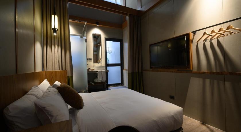 Image of Double Room with Private Bathroom 10