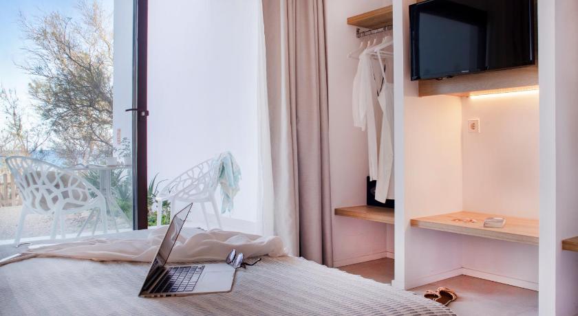 Gaviota - Emar Hotels Adults Only photo