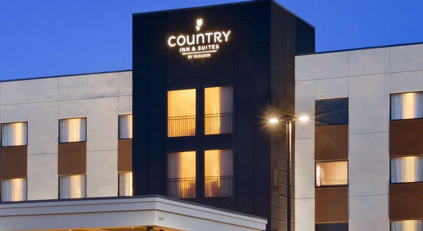 Country Inn & Suites by Radisson, Oklahoma City - Bricktown, OK