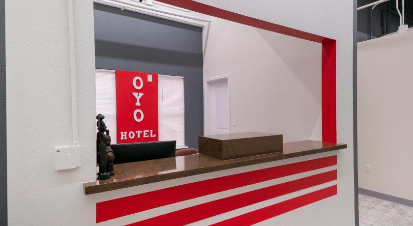 OYO Hotel & Apartments Houston Galleria